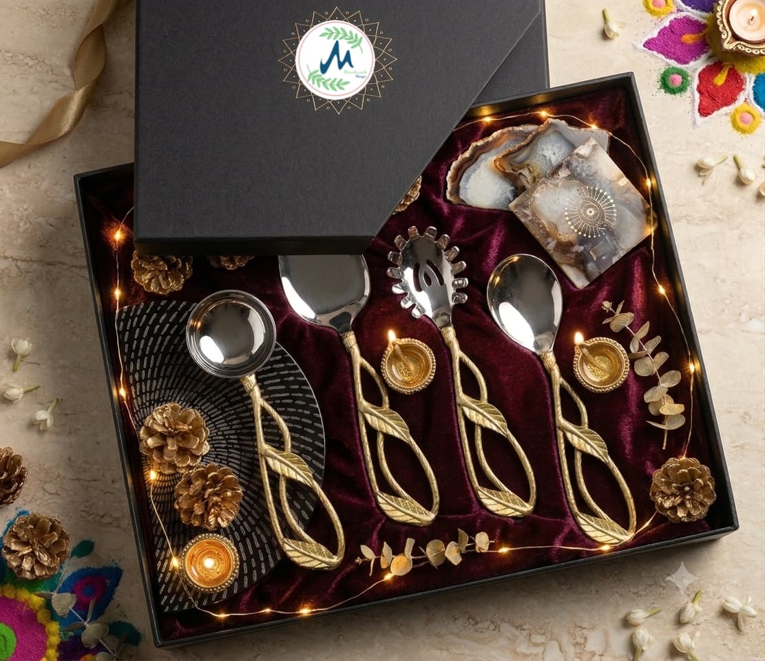 Golden Leaf Vine Brass & Stainless Steel Serving Set (Set of 4) – 10 Inch